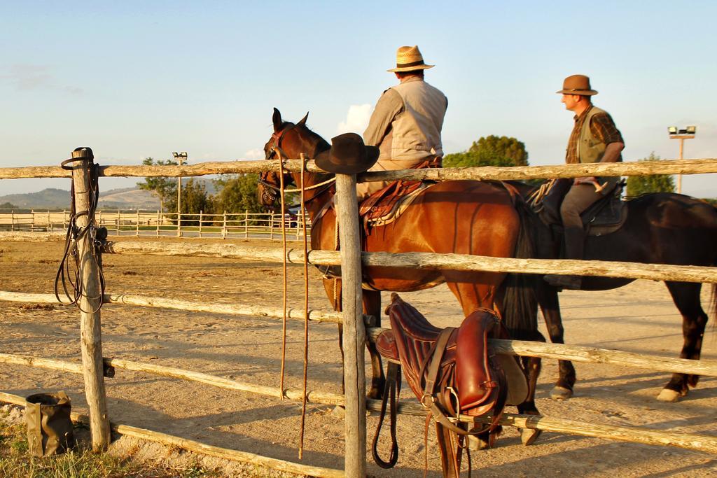 Agriturismo Giuncola & Granaiolo Rispescia Eksteriør bilde
